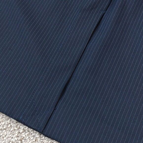 Like New Gap Size 6 Stretch Navy Pinstripe Pencil Skirt - Picture 5 of 7